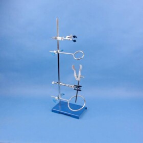 Statyw laboratoryjny z wyposażeniem wersja II