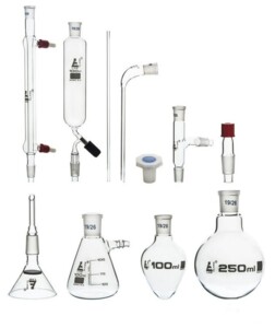 Zestaw szkła laboratoryjnego 11 elementów z chłodnicą